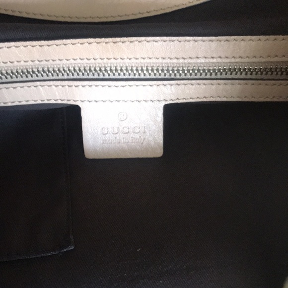 Gucci charlotte tote. 🛑Sold🛑 - Picture 9 of 12